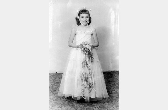 My cousin Ana Celia Diaz "Ms. Rio Piedras" at my Aunt Carmen Delia Nieves' wedding. mid 1950's.